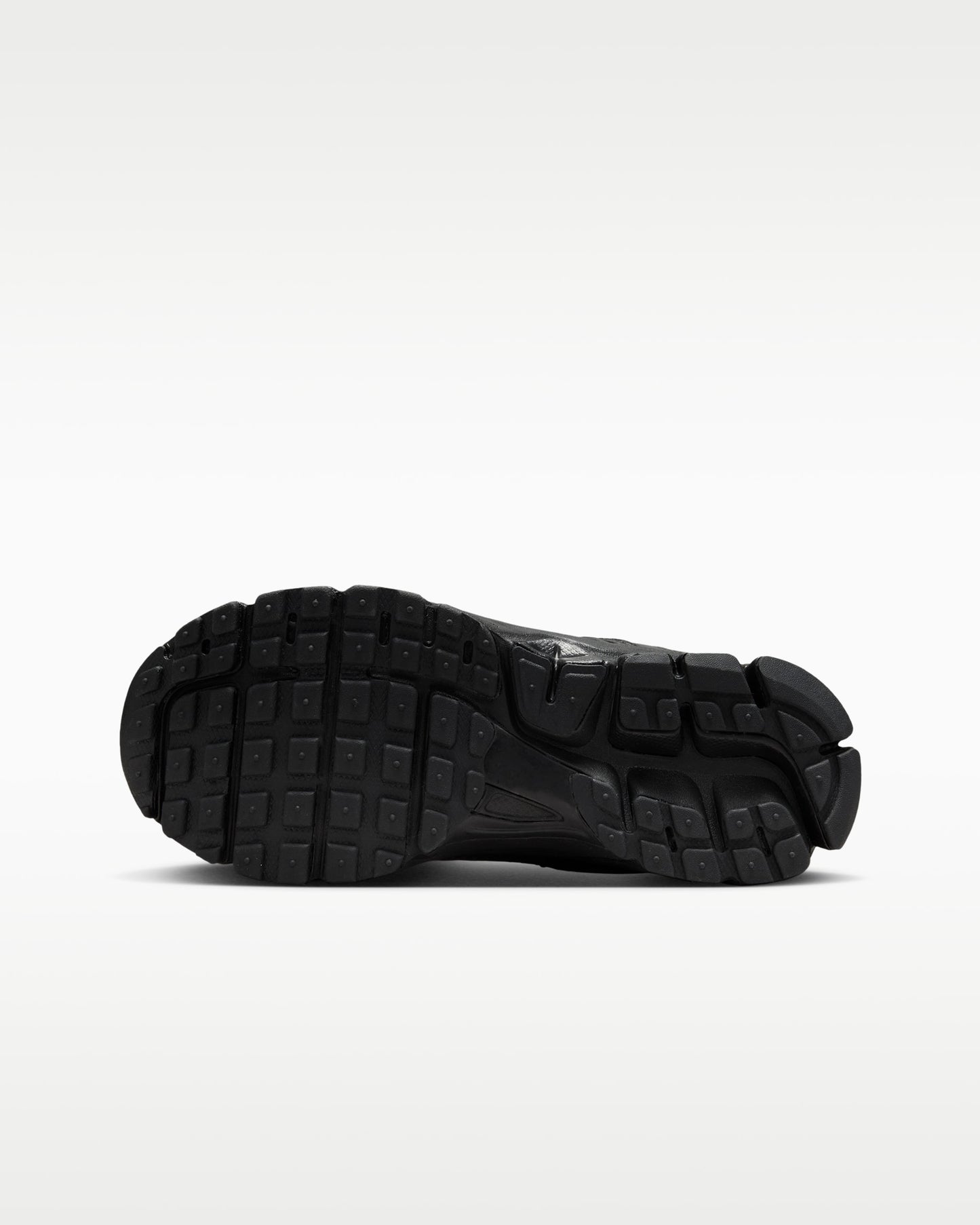 Nike Zoom Vomero 5 Triple Black.