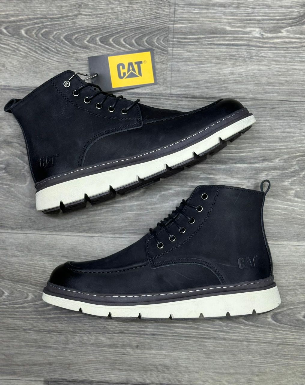 Boots CAT EN CUIR