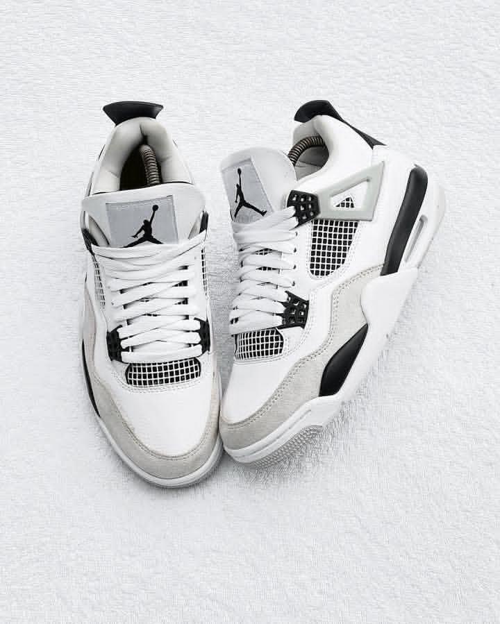 Jordan 4