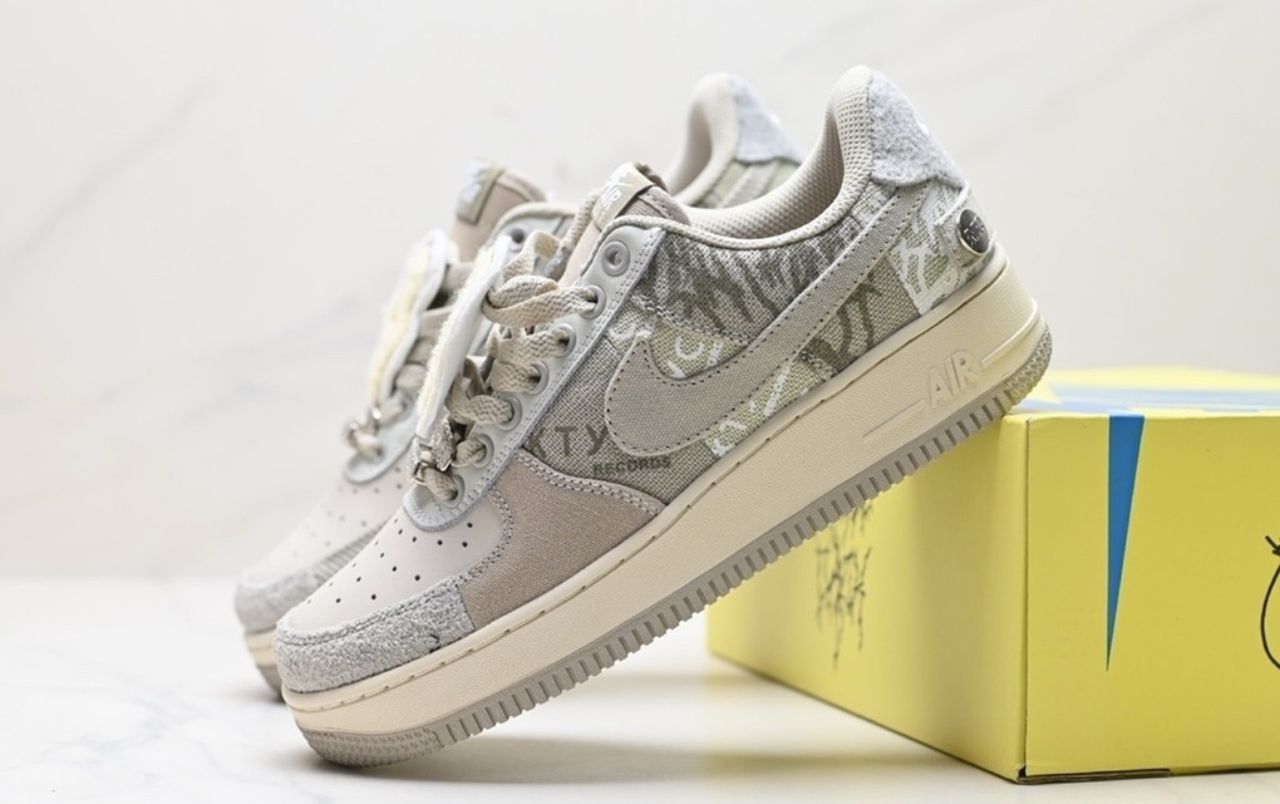 Air force x Travis scott