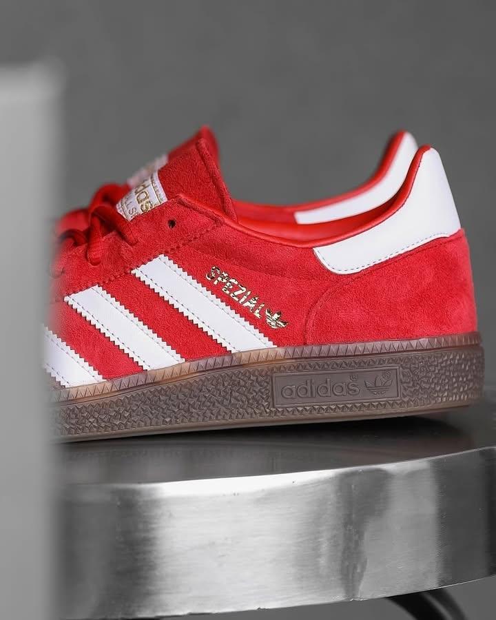 Adidas spizial