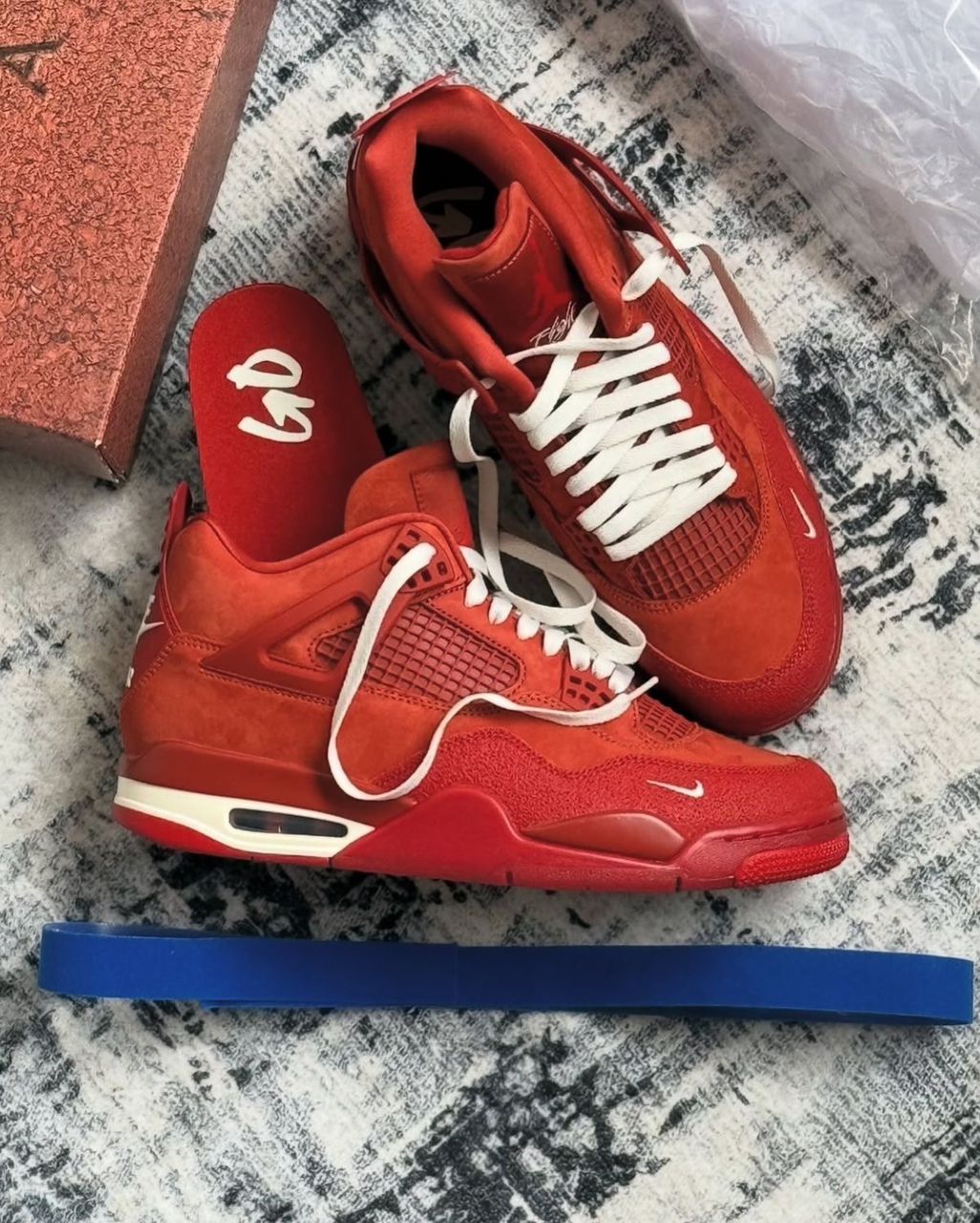 Jordan 4
bricks by bricks