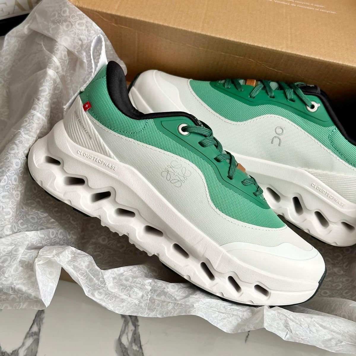ON CLOUD LOEWE