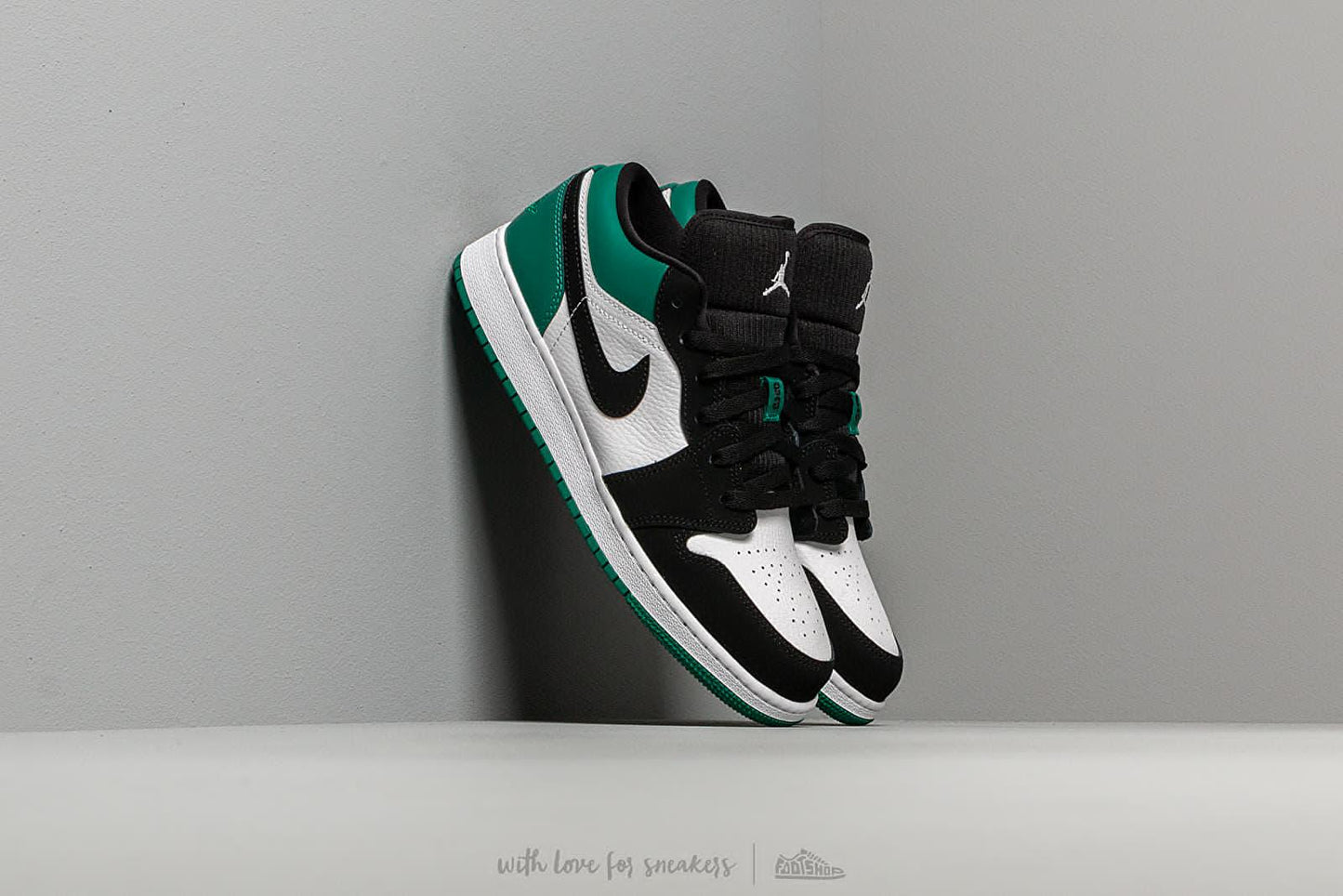 Jordan 1
