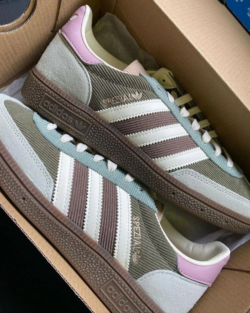 Adidas spizial