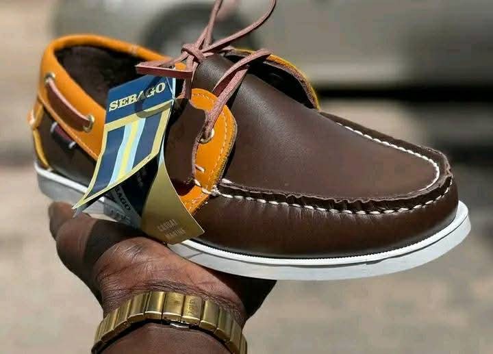 "Sebago Originals : Le Style Intemporel des Chaussures Nautiques"