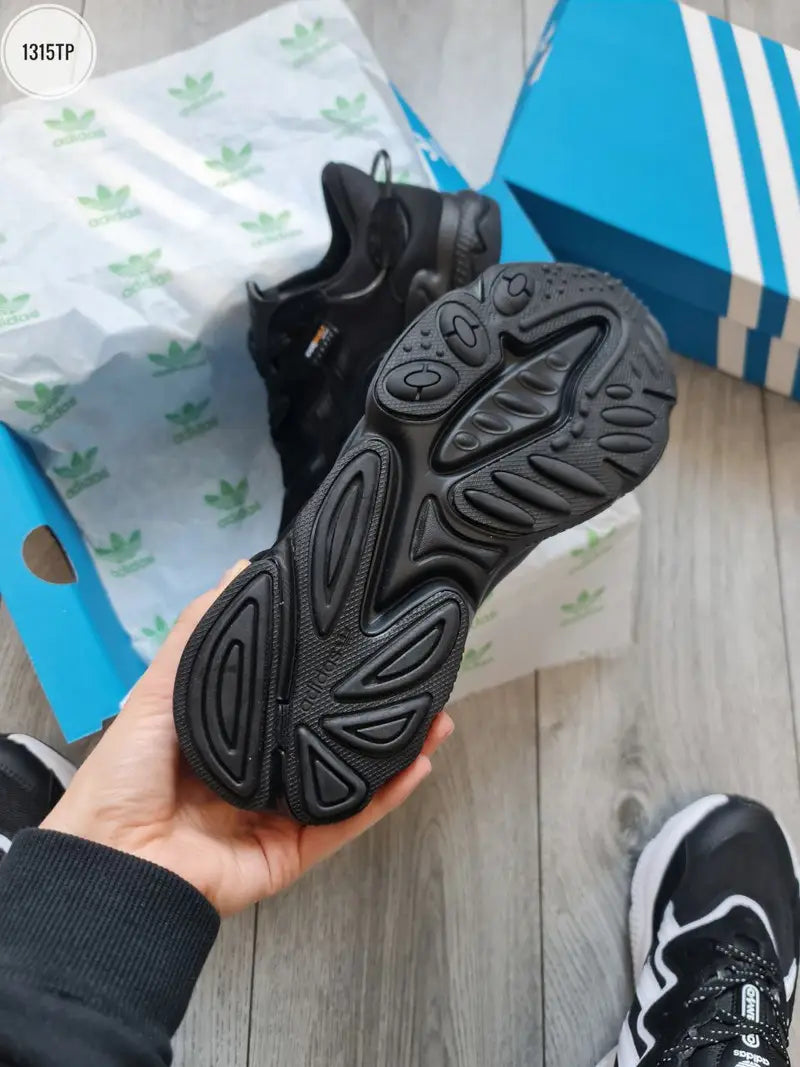 Adidas ozweego cordura