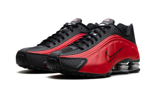 Nike Shox R4