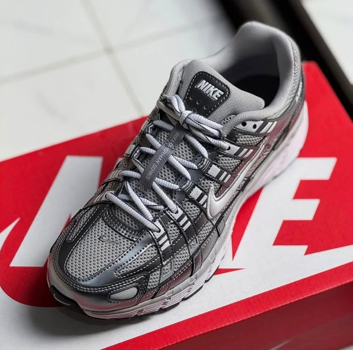 Nike P-6000