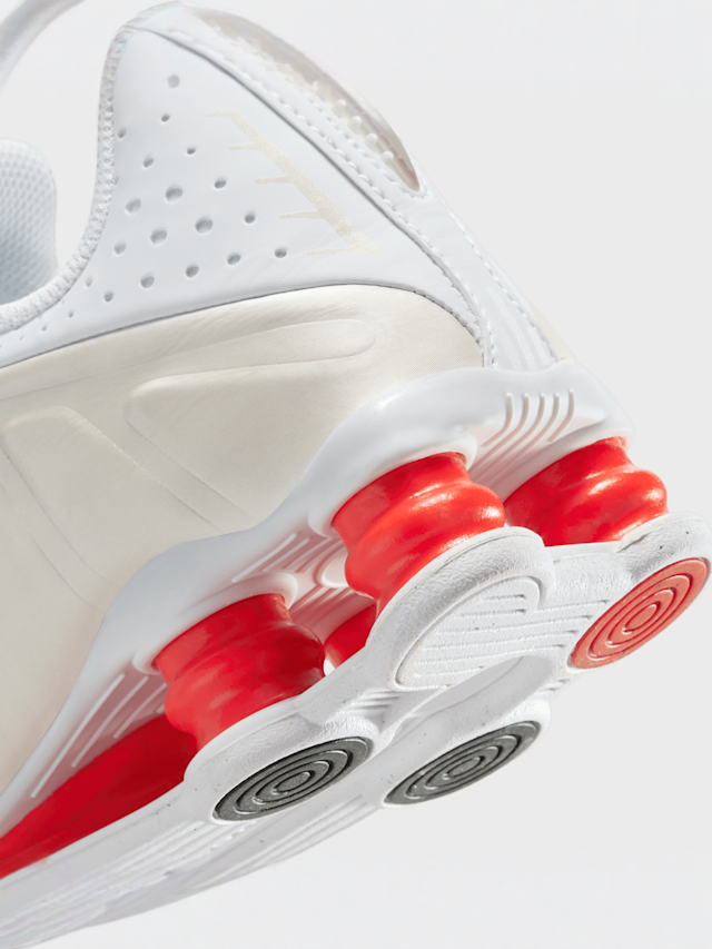 Nike Shox R4