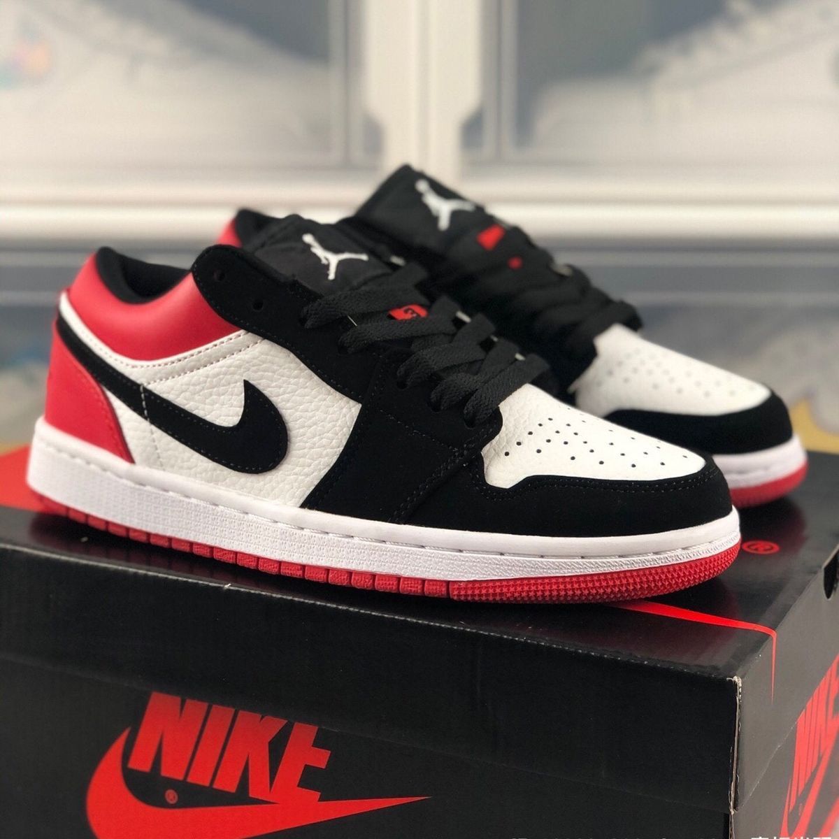 Jordan 1