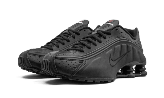 Nike Shox R4