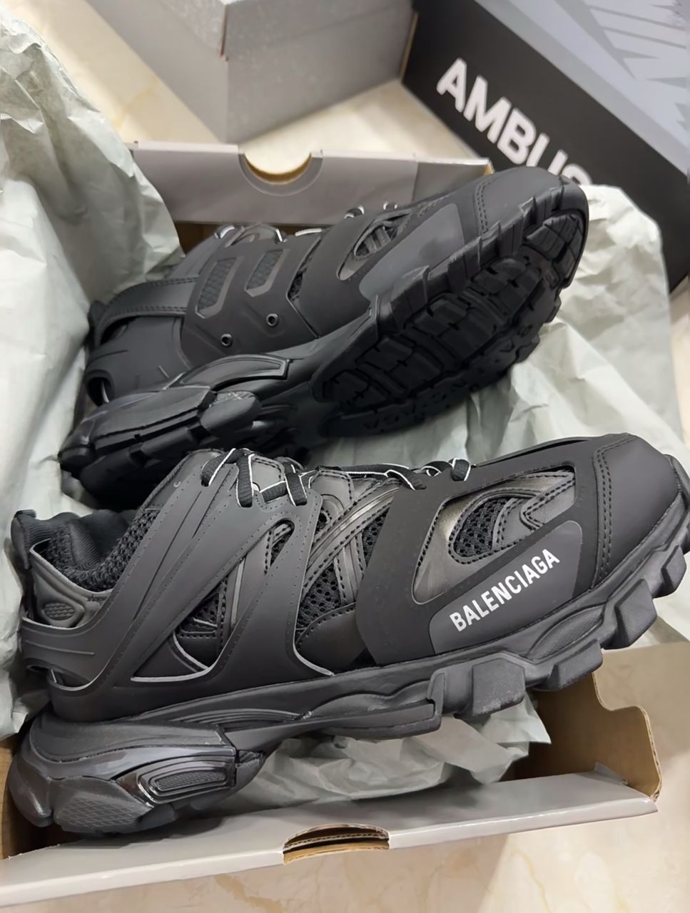 Balenciaga track