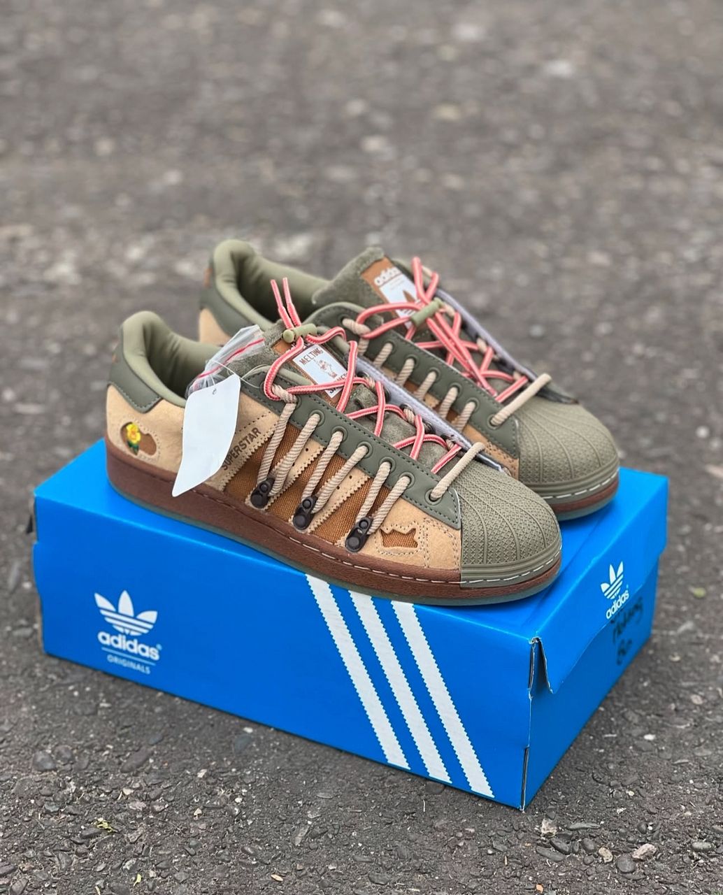 Adidas Superstar