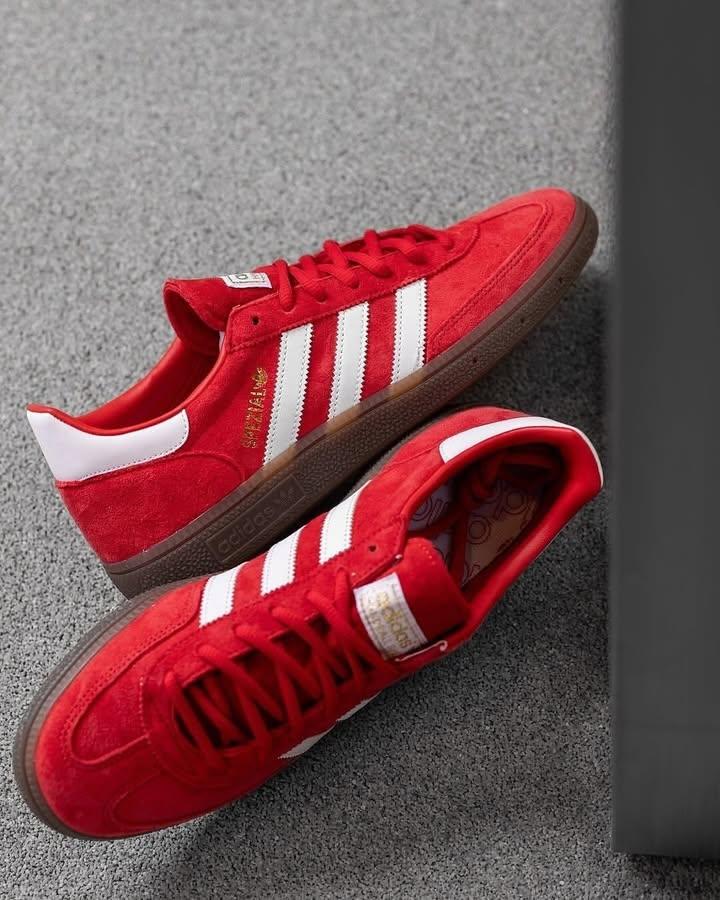 Adidas spizial