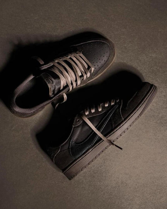 Nike travis Scott